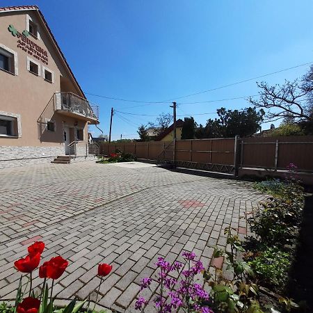 Fortuna Apartman Gyula Exterior photo